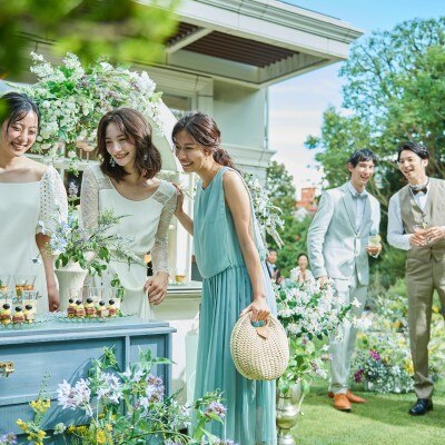 <br>【庭】ゲストも一緒にのんびりと過ごせる緑溢れるプライベートガーデン