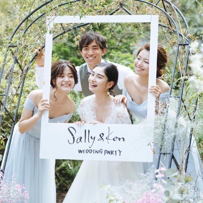 広大なガーデンはすべてが絶好のフォトスポット。ゲストと笑顔あふれる一枚を残そう<br>【庭】ロケーション