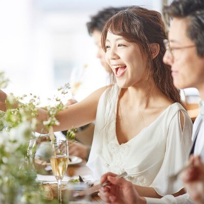 <br>【披露宴】気の置けない仲間たちとの、笑いの耐えない時間はあっという間