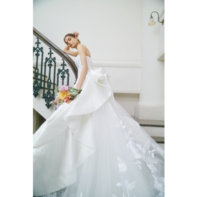 <br>【ドレス・和装・その他】芸能人ドレスやブランドドレスが人気の「FOURSIS&amp;CO.」