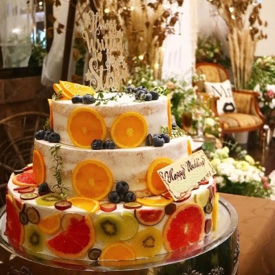 カラフルなフルーツ断面ウェディングケーキ<br>【料理・ケーキ】ウェディングケーキ