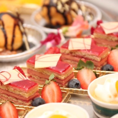 <br>【料理・ケーキ】ウエディングケーキ＆デザートビュッフェ