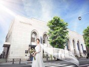 松本の街に佇む歴史的建設物が、ふたりの新たな門出となるステージに
