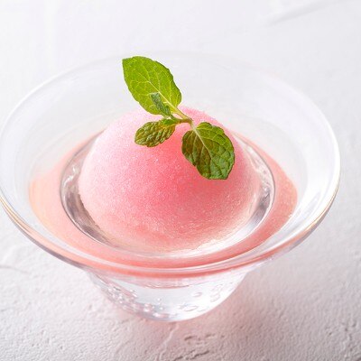 桃のシャーベット　スパークリング日本酒と共に<br>【料理・ケーキ】ETOILE