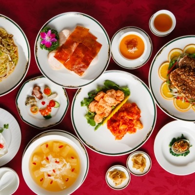 <br>【料理・ケーキ】&lt;中国料理&gt;ダイナミックかつ繊細。ホテルオークラの伝統が息づく
