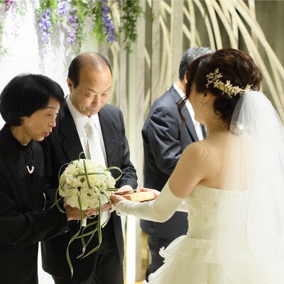 <br>【挙式】大切な家族や仲間に囲まれて、忘れられない挙式を