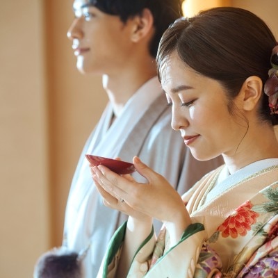 和の伝統を感じながら、夫婦になる喜びを感じて。<br>【挙式】神殿「サキワエ」／～９０名