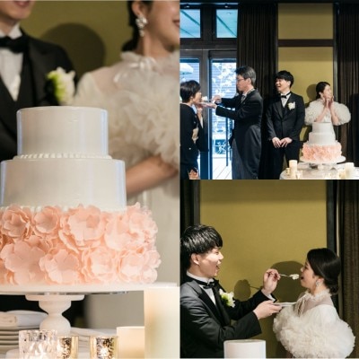 - Wedding Cake -

おふたりが選ばれたウェディングケーキはお衣装と会場の装花の雰囲気に合わせたデザイン。
両家親御様へのサプライズお手本バイト、そしておふたりのファーストバイト…
幸せな時間が流れます…