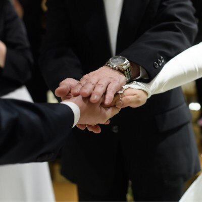<br>【挙式】大切な家族や仲間に囲まれて、忘れられない挙式を