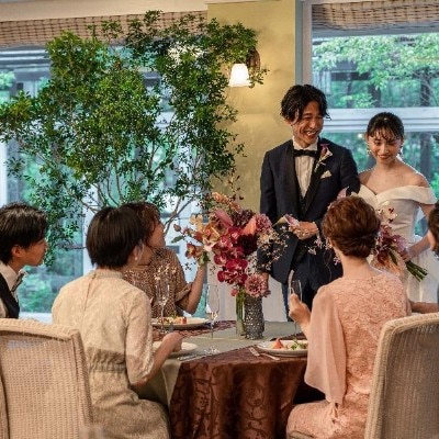 <br>【披露宴】別館「THE VIZCAYA GARDEN」／着席40～128名