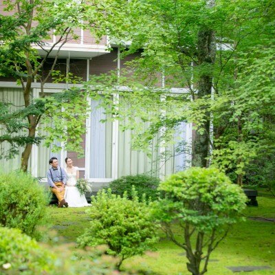 <br>【庭】軽井沢の歴史と自然に囲まれたホテル