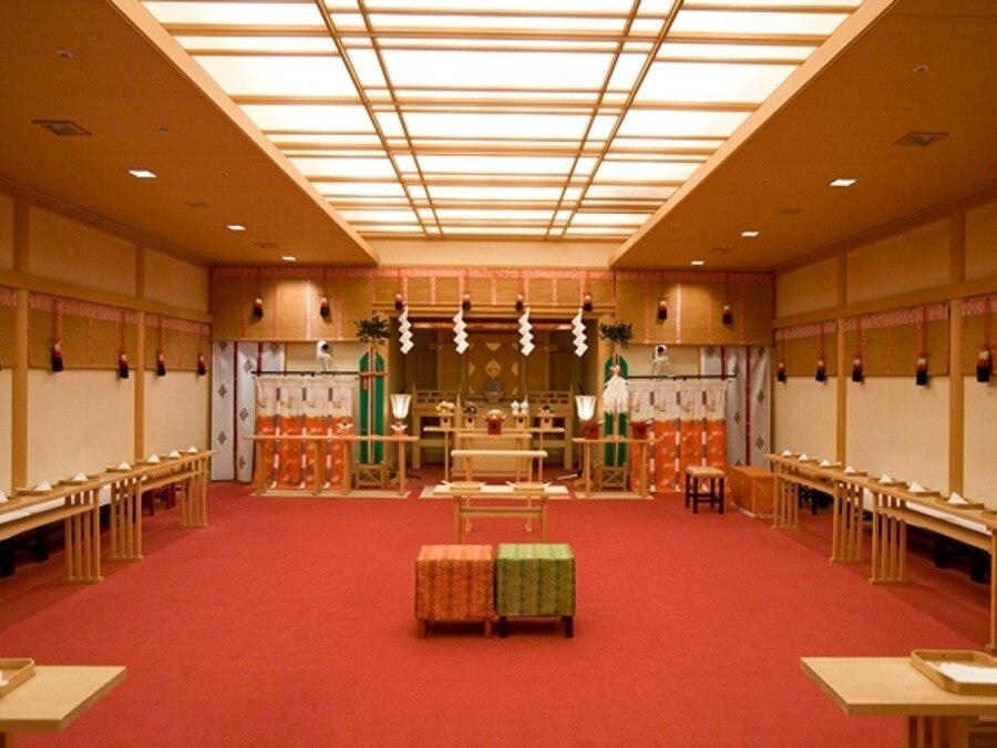挙式 神殿 列席人数 48名までのフォト 写真10枚 横浜ロイヤルパークホテル 横浜ランドマークタワー内 マイナビウエディング