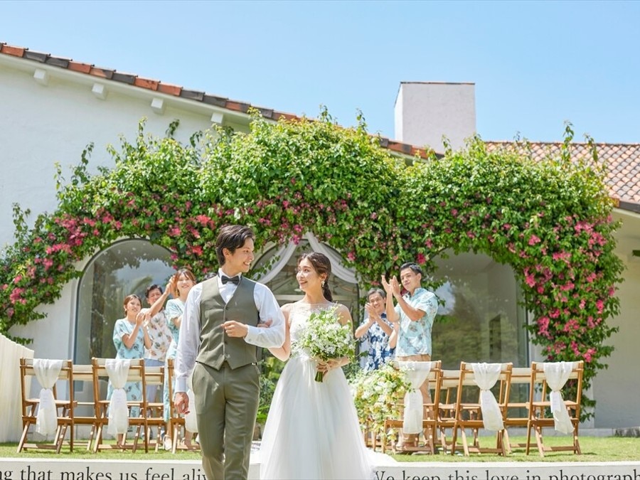 ブルー インフィニティー○イル・ド・レ（小さな結婚式）で結婚式