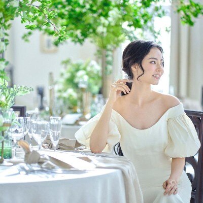<br>【披露宴】華やかなナチュラルグリーンのコーディネート装飾