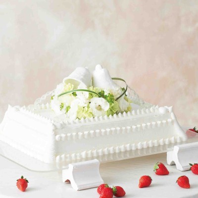 <br>【料理・ケーキ】ホテルオリジナルウエディングケーキ