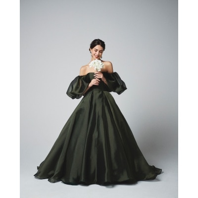 <br>【ドレス・和装・その他】芸能人ドレスやブランドドレスが人気の「FOURSIS&amp;CO.」