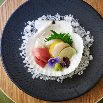 <br>【料理・ケーキ】目でも楽しめる本格フレンチでおもてなし