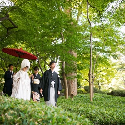 花嫁御陵で歩むこれからの人生に期待をこめて<br>【庭】日本庭園/夏