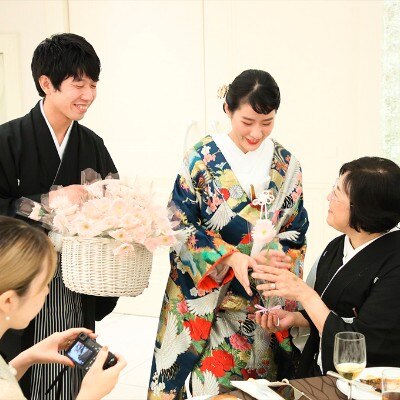 フラワーサーブラウンド<br>【ドレス・和装・その他】和装・和婚<br><a href='/sp/wedding/people/27/14986/' class='link2'>この先輩カップルの体験レポートを見る</a>