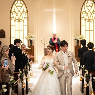 <br>【挙式】【教会口コミ１位】専任牧師が贈る、心温まる教会式。挙式の意味を重んじた本物の誓い（2～90名）