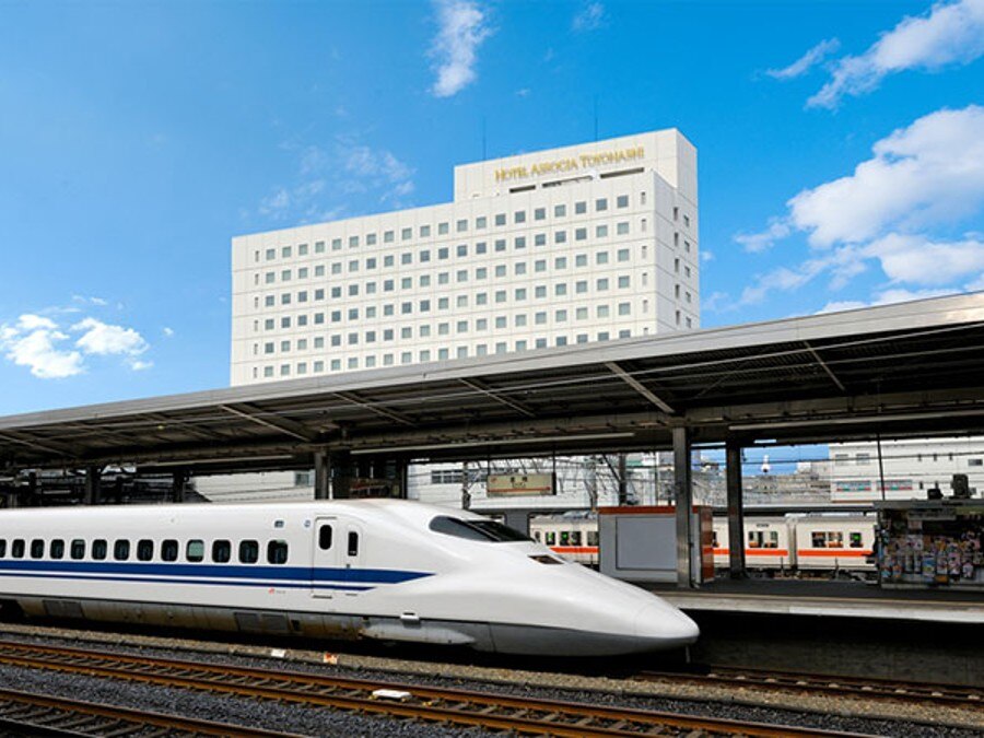 外観 新幹線も止まる 豊橋駅 直上の当ホテル 抜群のアクセスはおもてなしの第一歩にのフォト 写真4枚 ホテルアソシア豊橋 マイナビウエディング