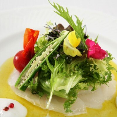 一人一人のゲスト想いご用意するおもてなし<br>【料理・ケーキ】お城の晩餐会が感じられる♪シェフこだわりの婚礼料理