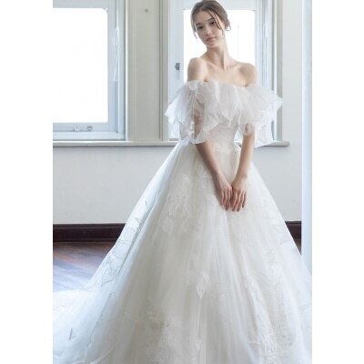 <br>【ドレス・和装・その他】花嫁を最高に美しく輝ける瞬間に引き立てる運命の一着に出会える