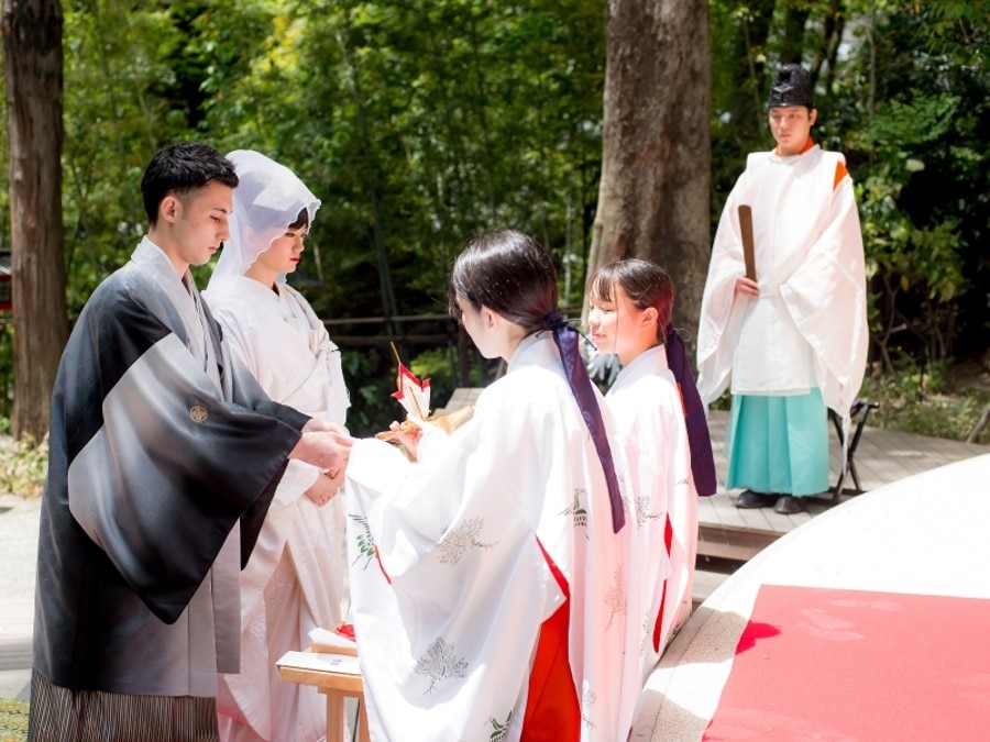 挙式 五色の杜 収容人数2 50名のフォト 写真6枚 來宮神社 マイナビウエディング 国内リゾート婚