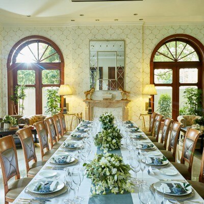 家族だけの晩餐会にピッタリな「プティ・ベネツィア」は、気品漂う贅沢な空間<br>【披露宴】ベネツィア