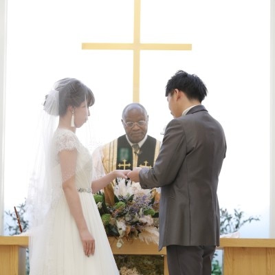 2部制結婚式：1部はご親族様のみで　スタイルはキリスト教式で