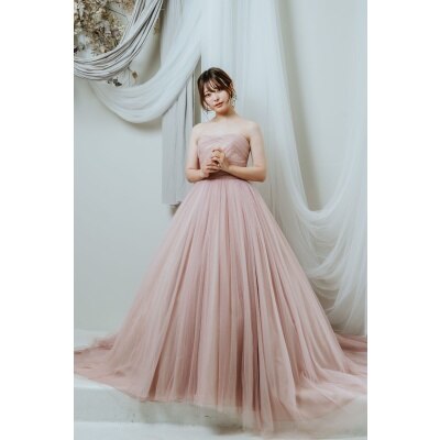 <br>【ドレス・和装・その他】トレンドを取り入れた個性豊かなカラードレス