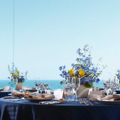 【オーシャンブルー】海に合わせた爽やかなブルーのコーディネートが◎<br>【披露宴】披露宴　～４つのスタイルから選ぶウエディング～
