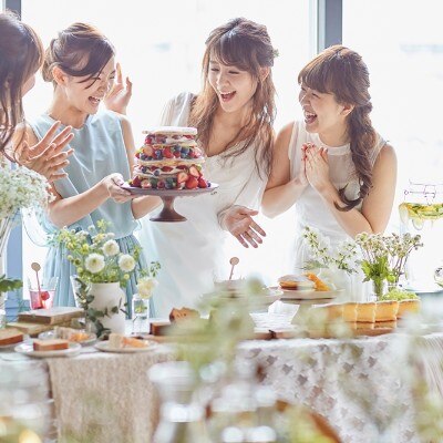 <br>【披露宴】気の置けない仲間たちとの、笑いの耐えない時間はあっという間