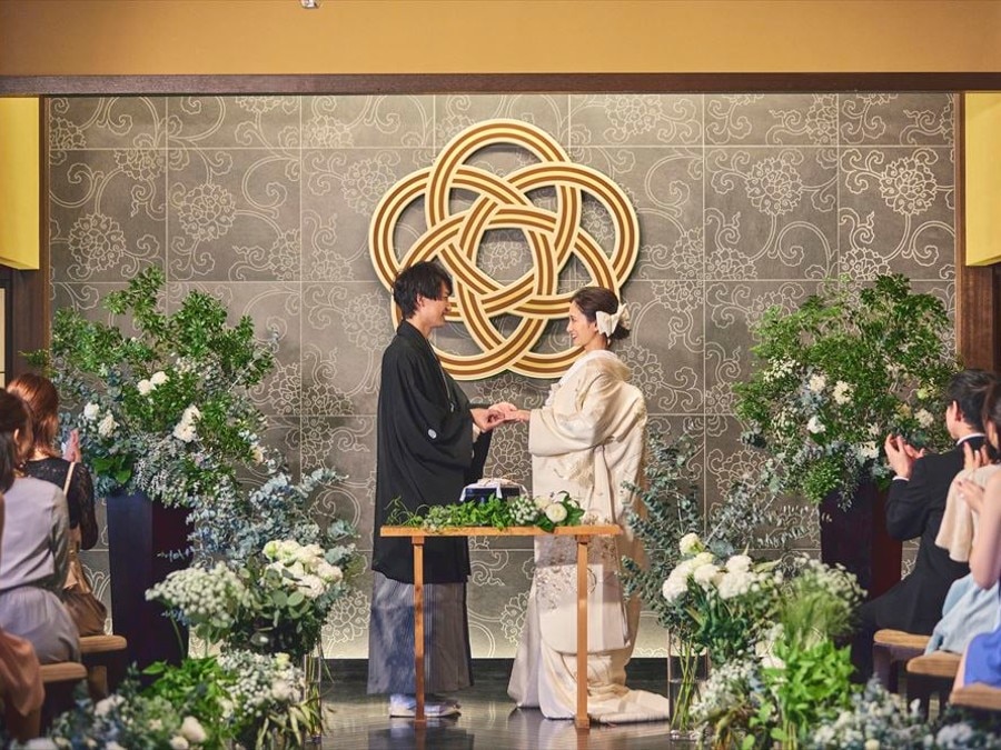 オリジナルの和装人前式「結〜yui〜」はゲストに永遠を誓うあたたかで新しい和婚