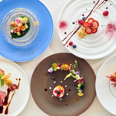 新進気鋭の波多江優貴シェフが作る料理は、アートのような美しさ（イメージ）<br>【料理・ケーキ】料理を担当する専属シェフは、日本最大級のコンペティションで受賞経験をもつ実力派