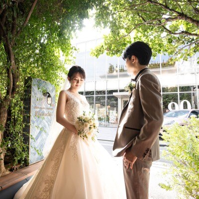 <br>【披露宴】レストラン【エトゥルスキ】挙式×パーティ 5時間貸切＊一軒家を自由に使い、唯一無二の結婚式を
