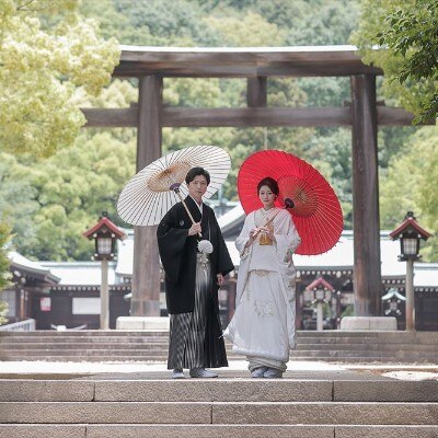 岡山県内の神社やお寺での挙式もサポート。和装を纏ってのロケーションフォトも人気<br>【付帯設備】付帯設備