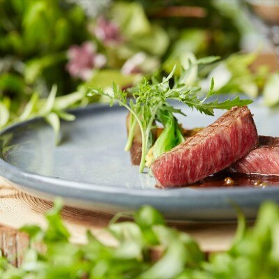<br>【料理・ケーキ】どの年代からも好評なブランドホテルの婚礼料理
