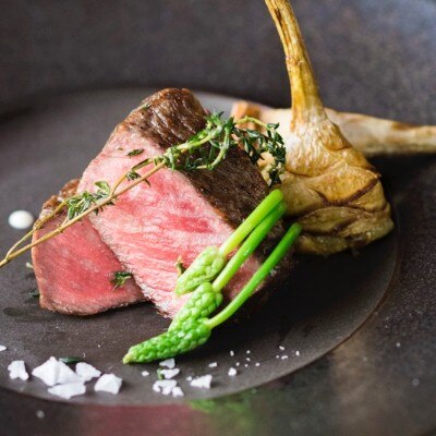<br>【料理・ケーキ】【料理パフォーマンス】シェフズダイニング＆炎の料理演出が人気