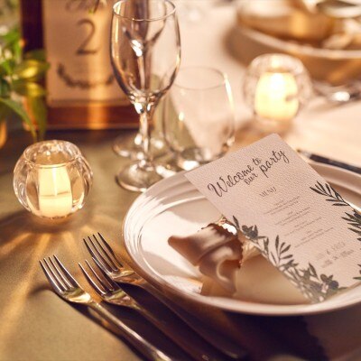 ナイトウェディングならではのテーブルコーディネートでロマンチックに<br>【披露宴】ナイトパーティ