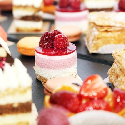 <br>【料理・ケーキ】【厳選食材を使用した料理の数々】ゲストと楽しむガーデンでビュッフェも出来る♪