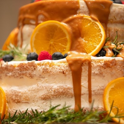 　　<br>【料理・ケーキ】パティシエと打合せをしてつくるオリジナルデザインのウエディングケーキ
