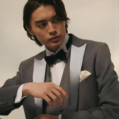 <br>【ドレス・和装・その他】衣装（タキシード）