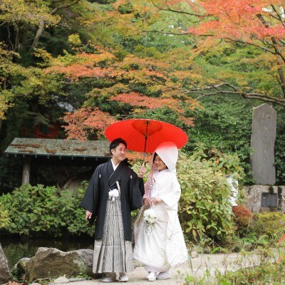 自然豊かな箱根神社。和装が映えます。