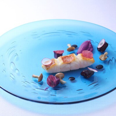 <br>【料理・ケーキ】沖縄の食材と融合した5つ星ホテルのレストランの味を楽しめる