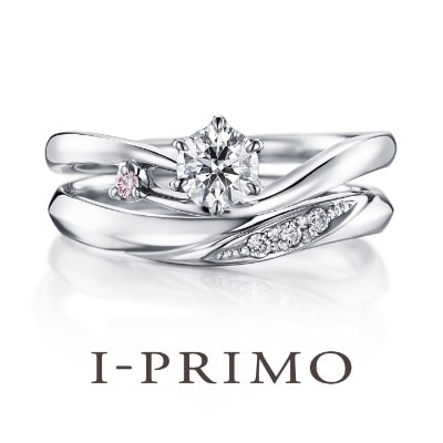 スピカ ピンクダイヤとアシンメトリーのデザインがおしゃれな人気リング 婚約指輪 Id12204 I Primo アイプリモ マイナビウエディング