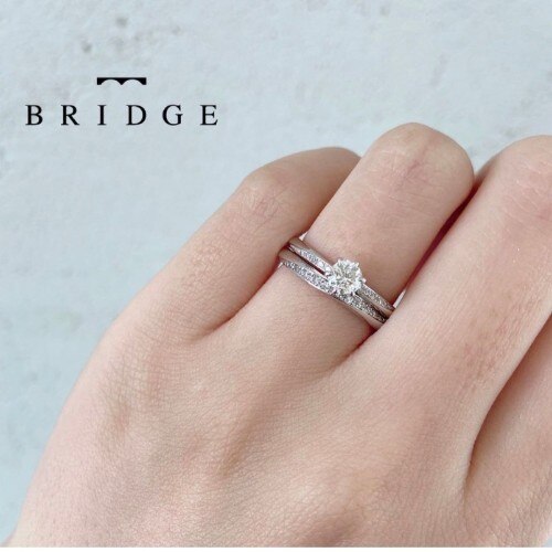 BRIDGEの婚約指輪やわらかな春風