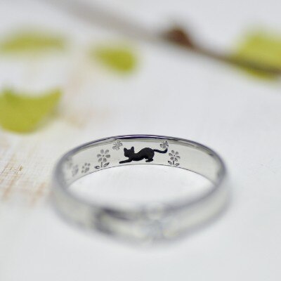 結婚指輪内側黒猫