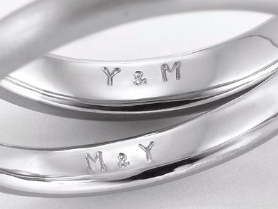 結婚指輪・婚約指輪の刻印例 定番のイニシャルや日付、ブランド別 ...