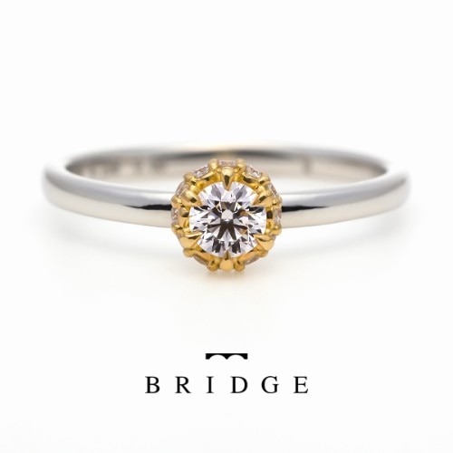 イエローゴールドとプラチナのオシャレでかわいい婚約指輪